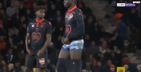 人生啊！澳波5月夺欧联6月从热刺下课，9月上任森林10月再遭解雇（命途多舛！澳波5月捧欧联、6月告别热刺，9月执掌森林却于10月再下课）