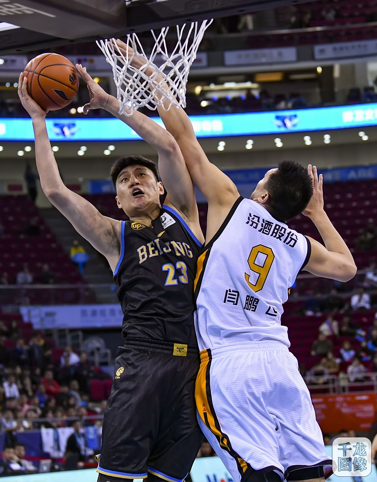 云达不莱梅vs沃尔夫斯堡：菅原由势、施密德首发，埃里克森、阿诺德出战（不莱梅对阵狼堡：菅原由势、施密德先发，埃里克森与阿诺德出场）