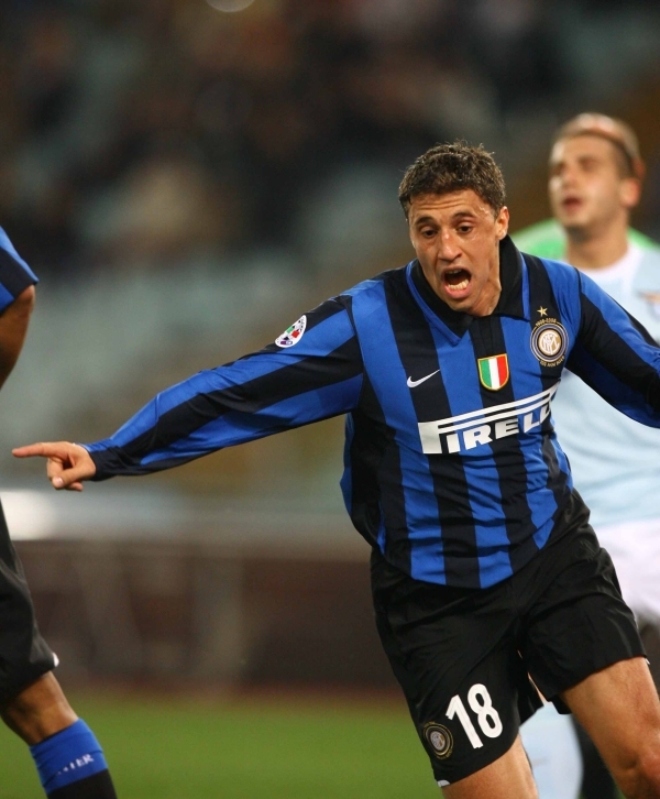 埃尔切1-1皇家社会，阿尔瓦罗-罗德里格斯破僵，奥亚萨瓦尔救主（埃尔切1-1战平皇家社会：阿尔瓦罗-罗德里格斯先拔头筹，奥亚萨瓦尔扳平救主）