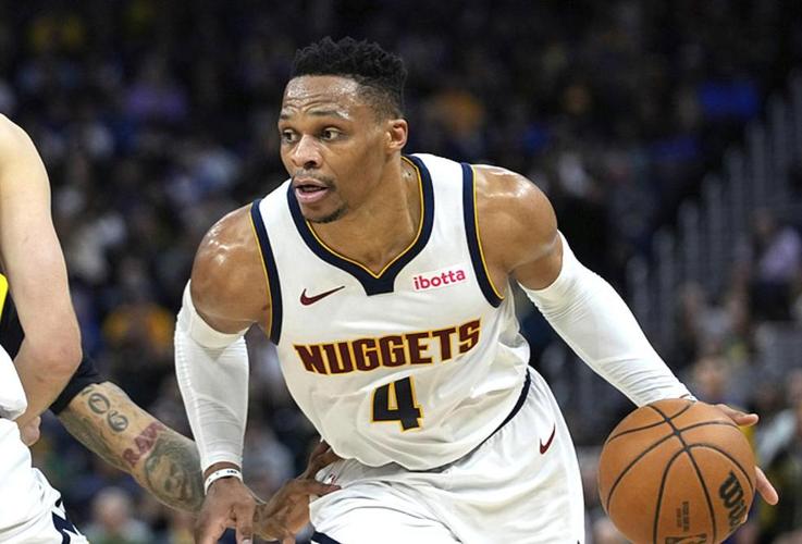 塔雷：拥有魔笛这样的导师是亚沙里的优势，我们对他充满信心（塔雷：在魔笛辅导下亚沙里更占优势，我们对他信心十足）